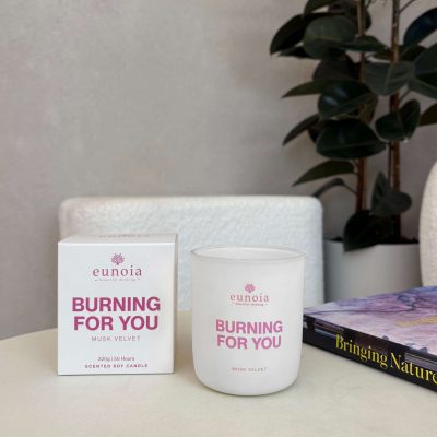 MUSK VELVET-Soy Candle